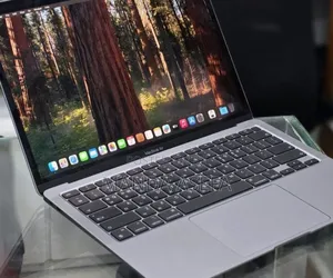New Laptop Apple MacBook Air 2020 M1 8GB Apple M1 SSD 256GB