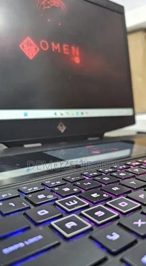 New Laptop HP Omen 15 16GB Intel Core i7 SSD 512GB