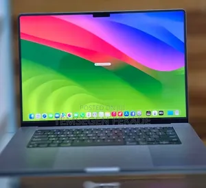 New Laptop Apple MacBook Pro 2021 M1 32GB Apple M1 Pro SSD 512GB