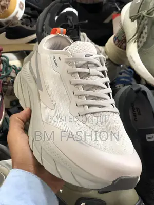 Goupu Sneakers Creamie