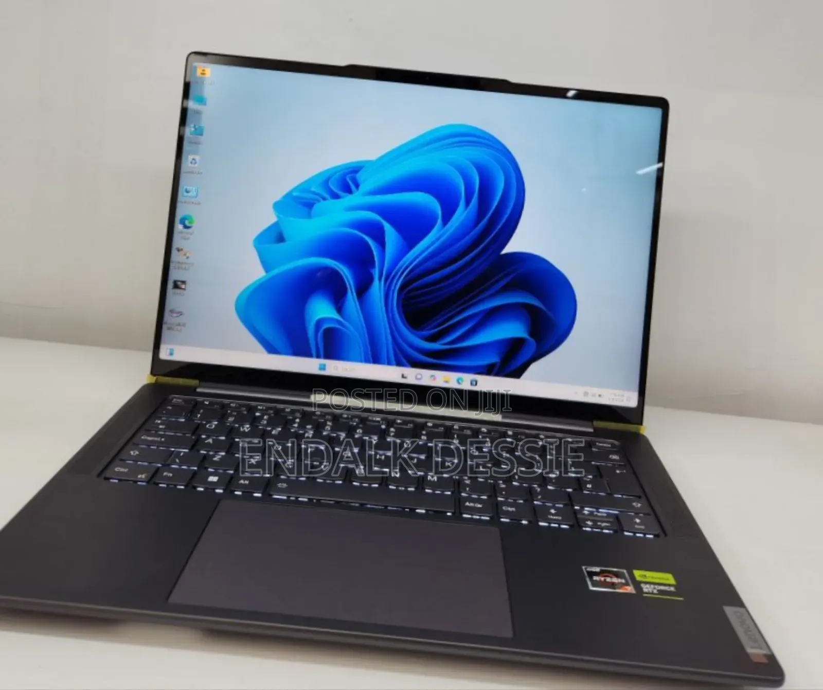New Laptop Lenovo Yoga 7i 32GB AMD Ryzen 7 SSD 512GB