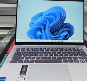 New Laptop Lenovo Ideapad 3 16GB Intel Core i5 SSD 512GB