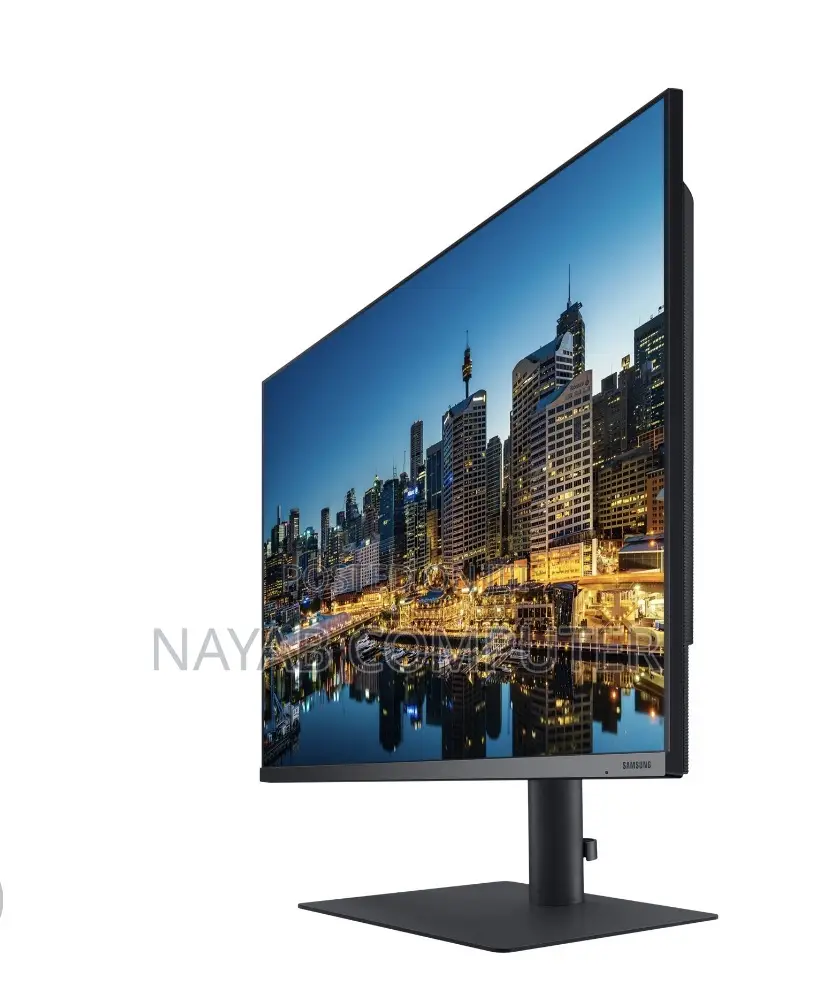 Samsung 32” Ultra Sharp Monitor