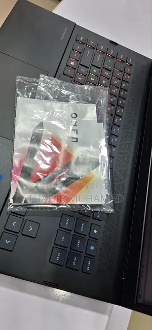 New Laptop HP Omen 17 16GB Intel Core i7 SSD 512GB