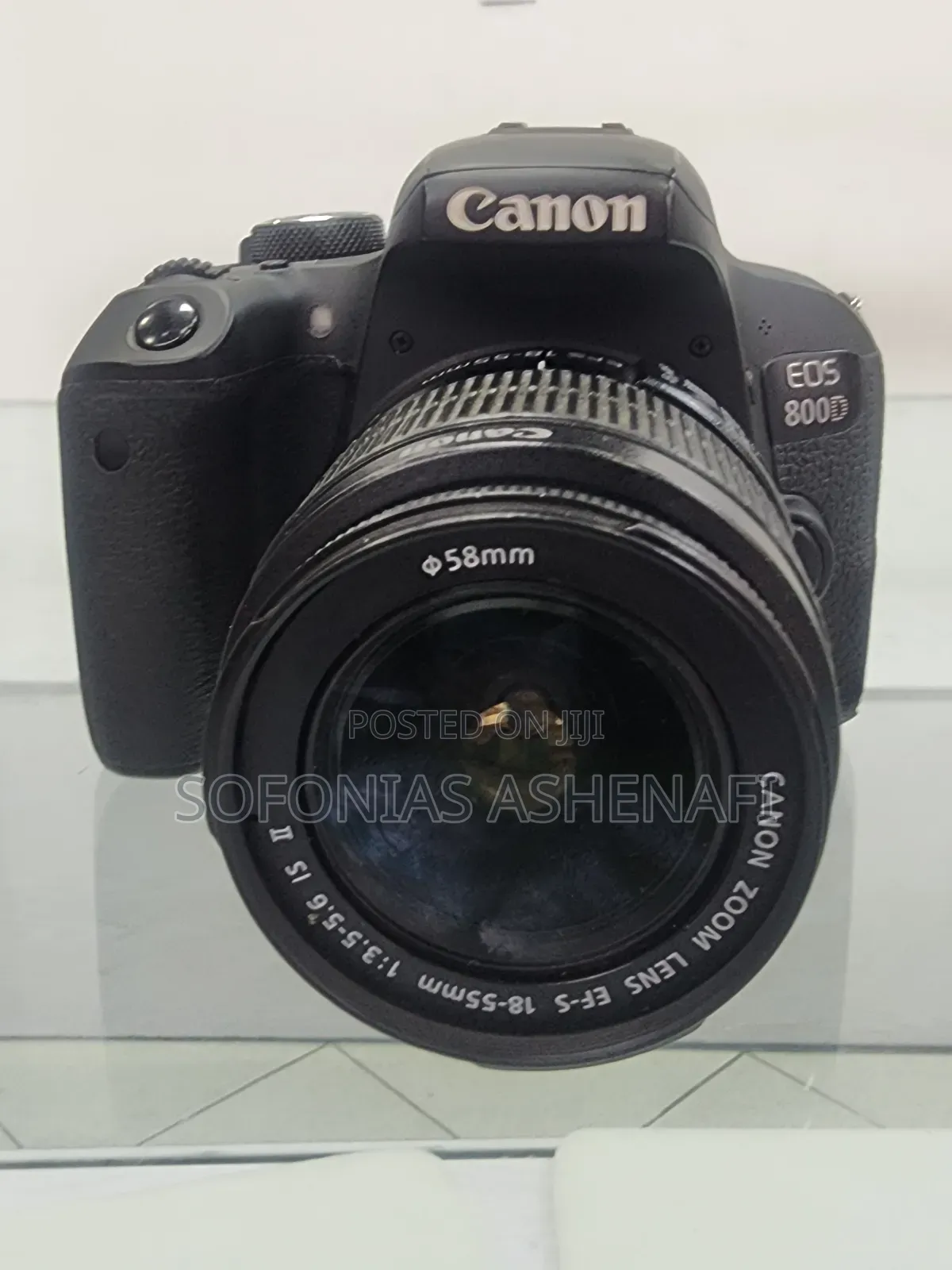 Canon 800d