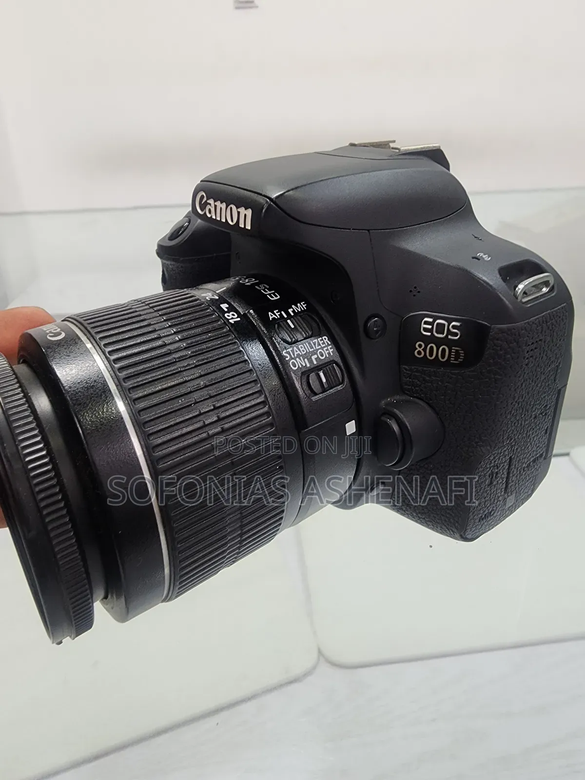 Canon 800d