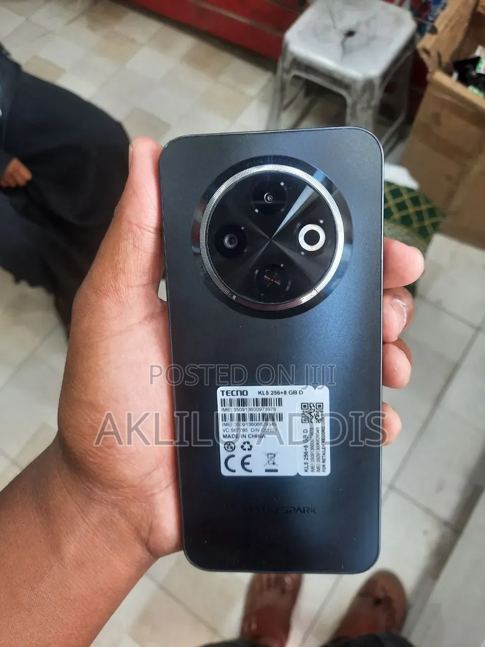 New Tecno Spark 30 128 GB Silver
