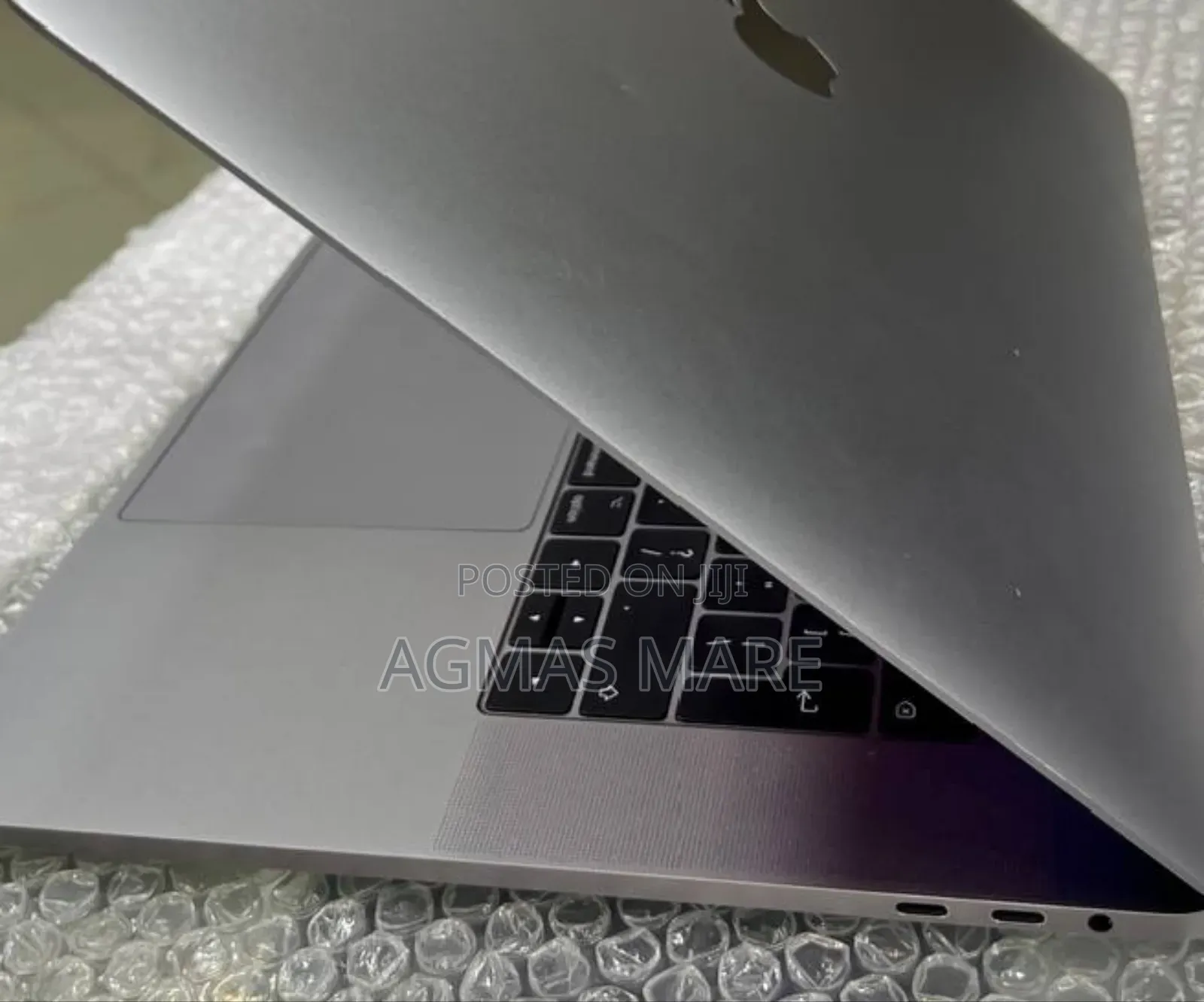 New Laptop Apple MacBook Pro 2017 16GB Intel Core i7 SSD 512GB