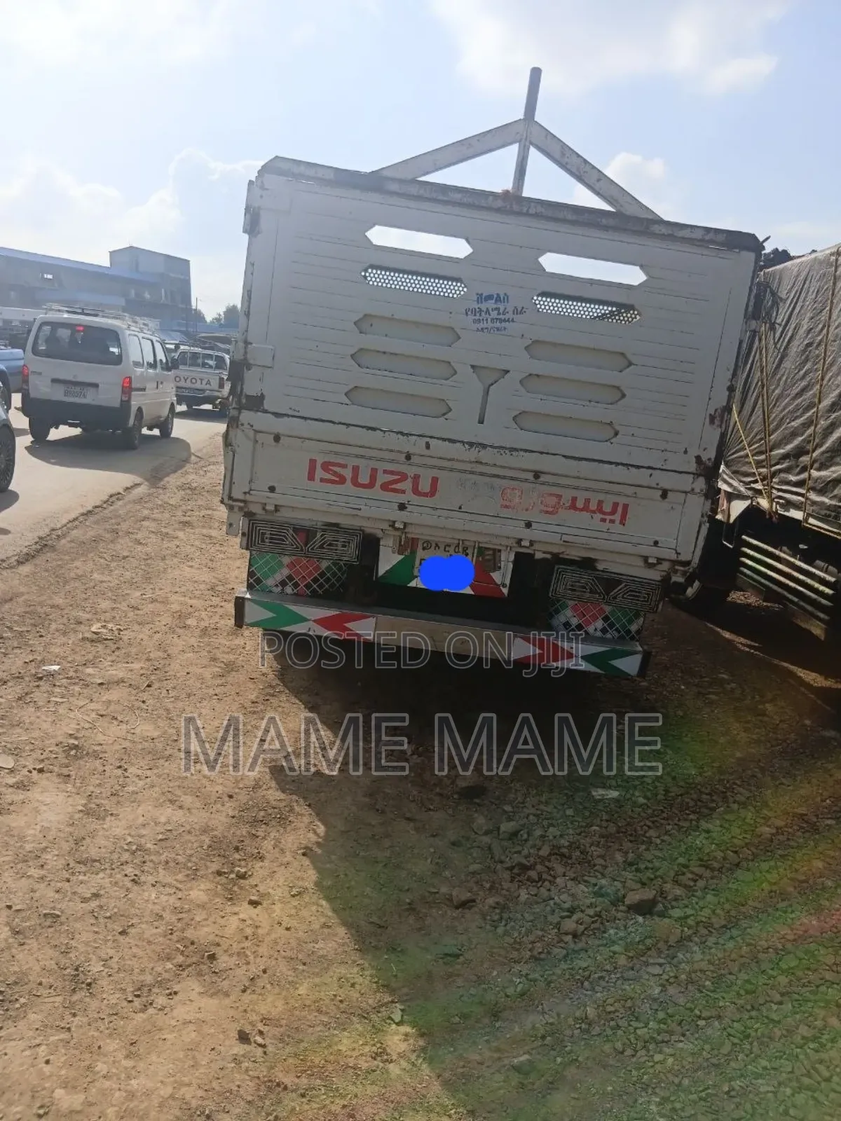 Isuzu Obama 2017 White for Sale