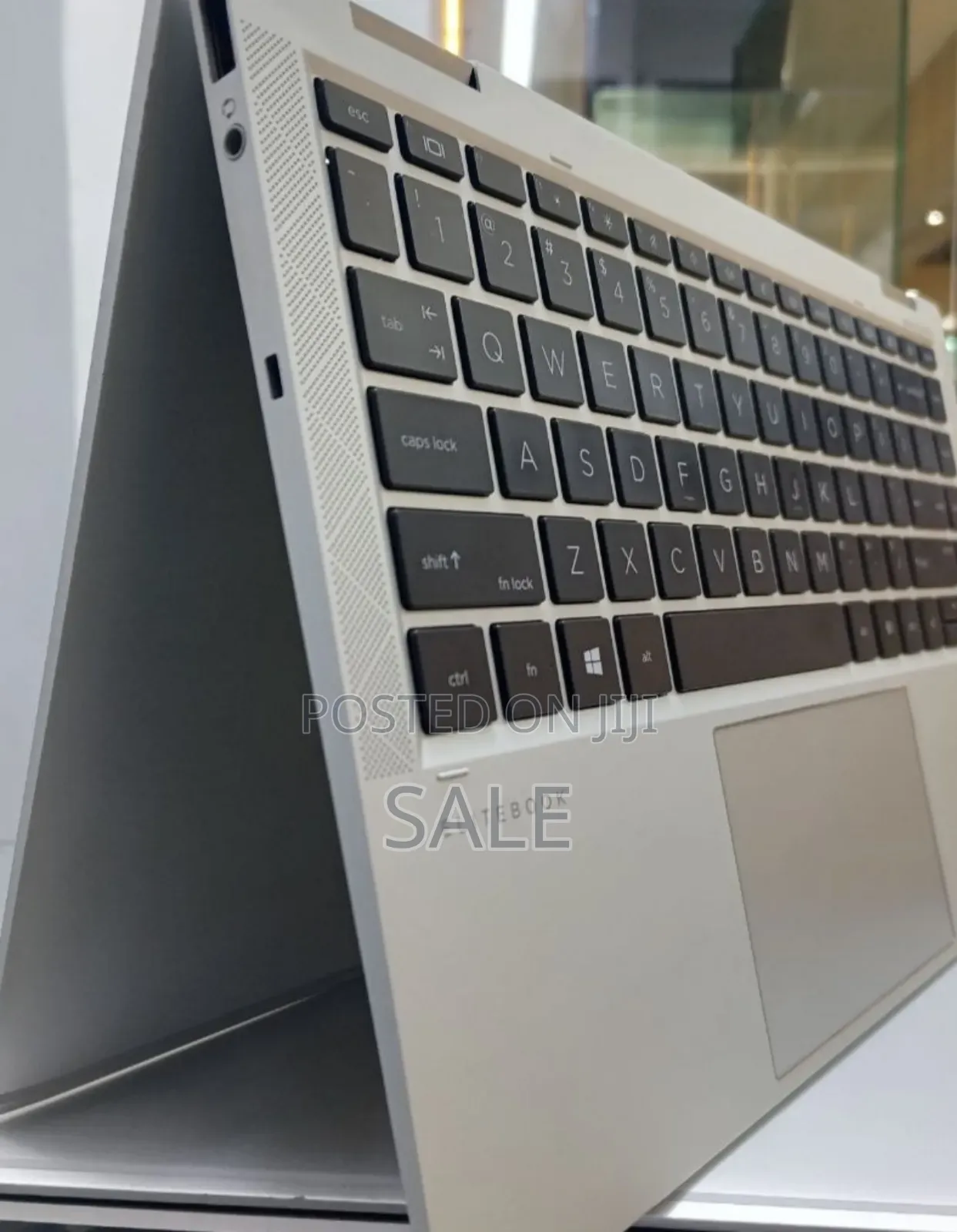 New Laptop HP EliteBook x360 1040 G7 16GB Intel Core i7 SSD 512GB