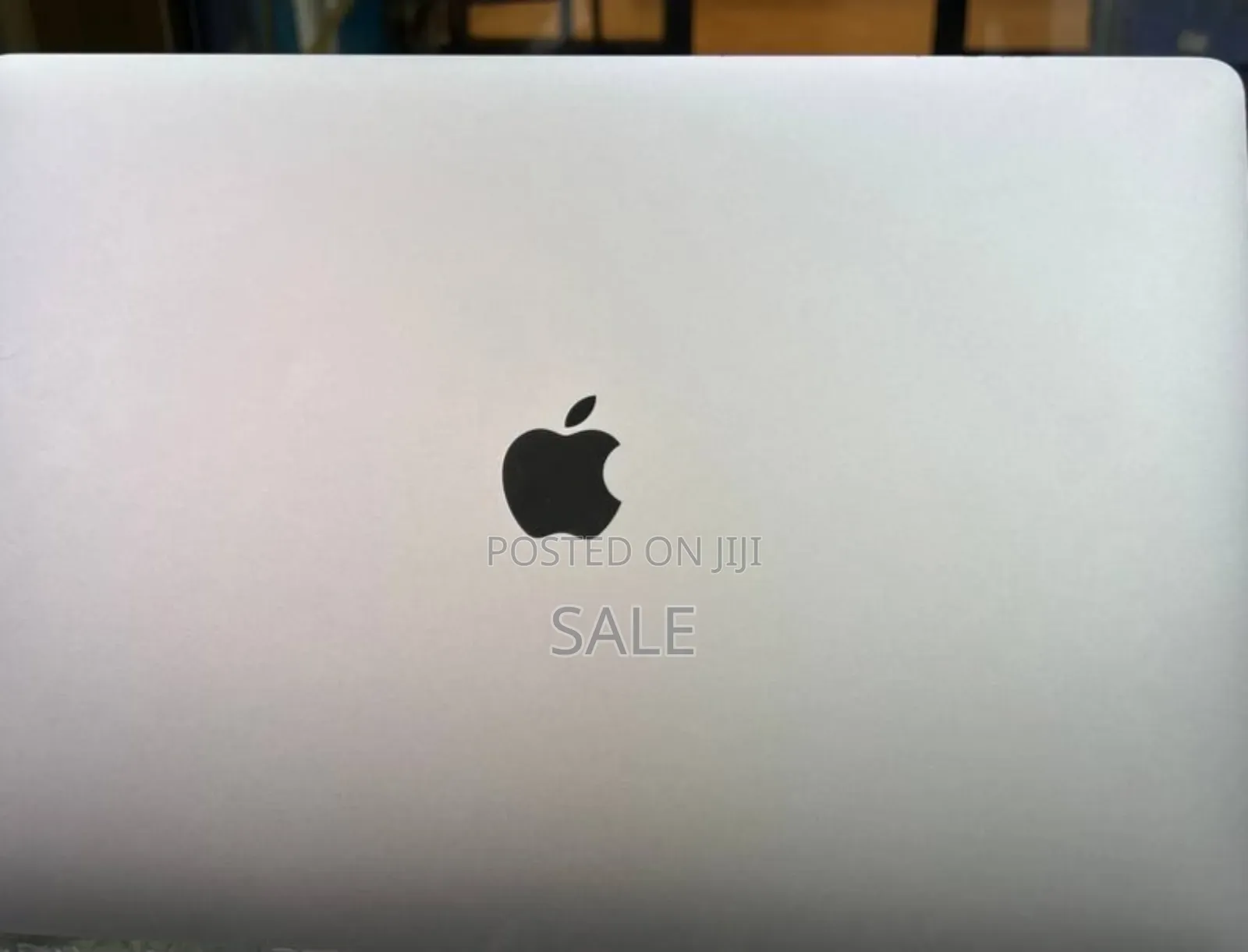 New Laptop Apple MacBook Pro 2019 16GB Intel Core i7 SSD 512GB