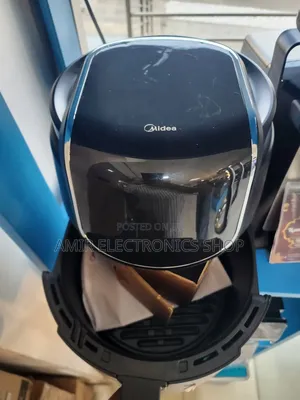 Midea Digital Air Fryer 5l- ቆንጆ እና ዘመናዊ ኤር ፍራየር (ጥቂት ጊዜ ብቻ ያገለገለ/አዲስ)