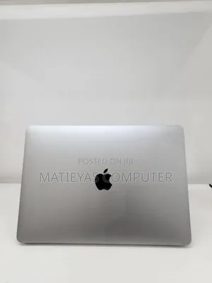 New Laptop Apple MacBook Pro 2017 8GB Intel Core i7 SSD 128GB
