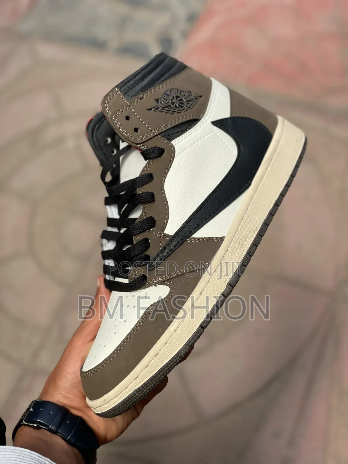 Travis Scott X Air Jordan 1 High "Moncha"