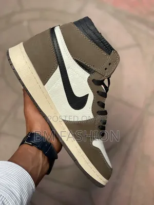 Travis Scott X Air Jordan 1 High "Moncha"