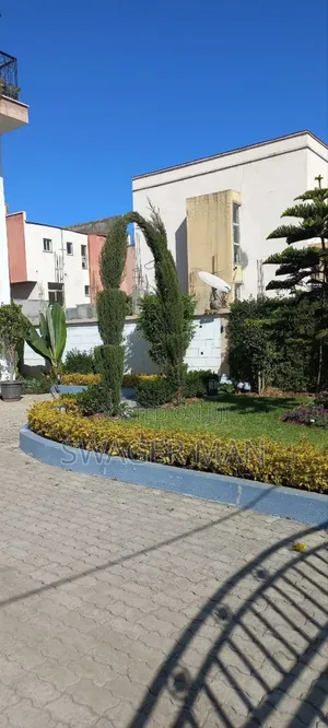 Furnished 7bdrm Townhouse/Terrace in Ccd, Yeka for sale