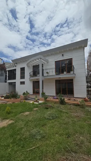 6bdrm House in Lebu, Nifas Silk-Lafto for sale