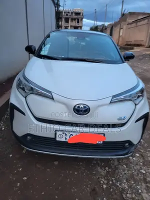 Toyota C-HR 2023 White