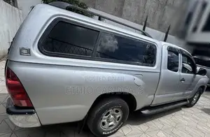 Toyota Tacoma 2008 Silver