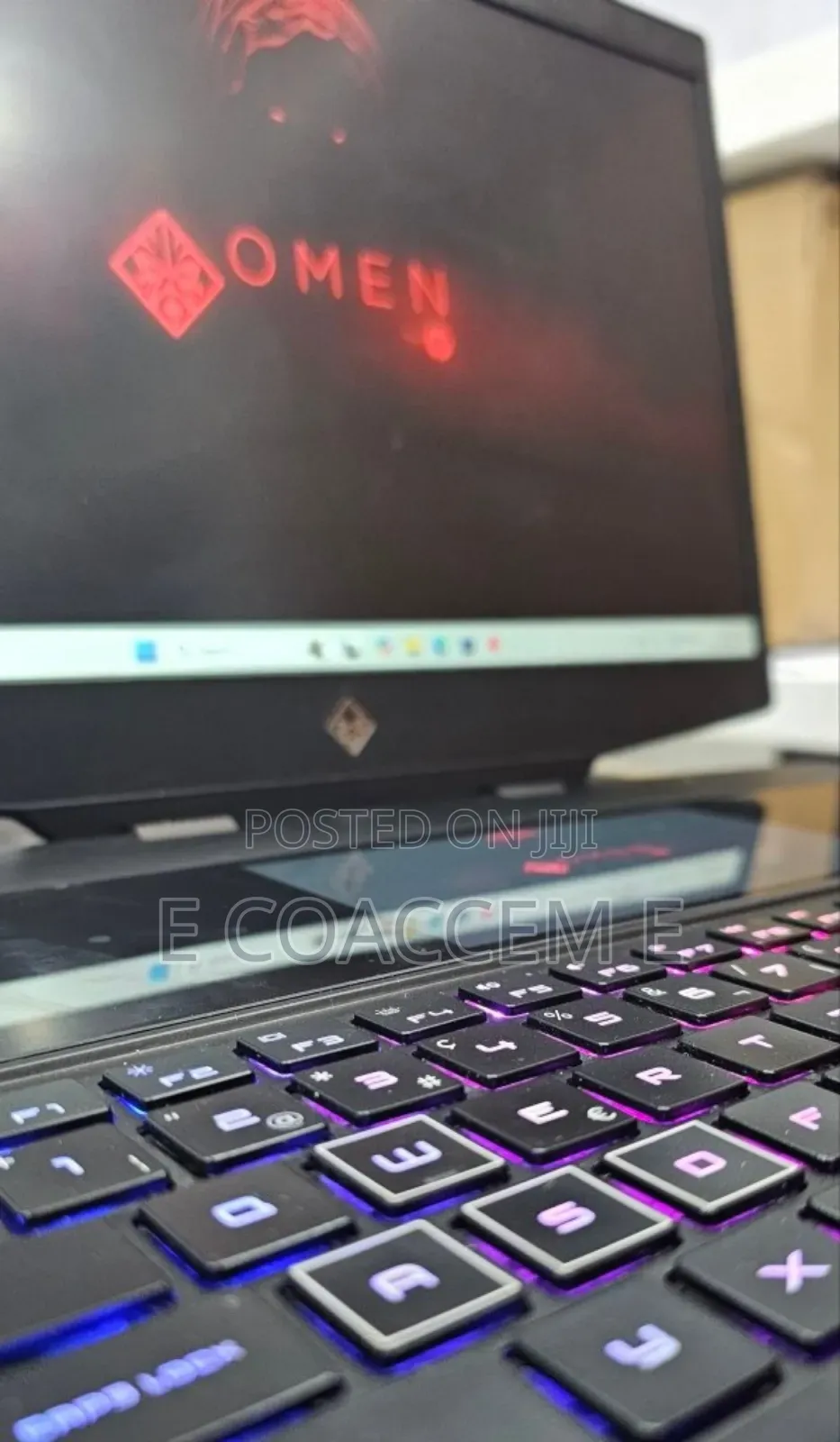 New Laptop HP Omen 15-dh002nr 16GB Intel Core i7 SSD 512GB