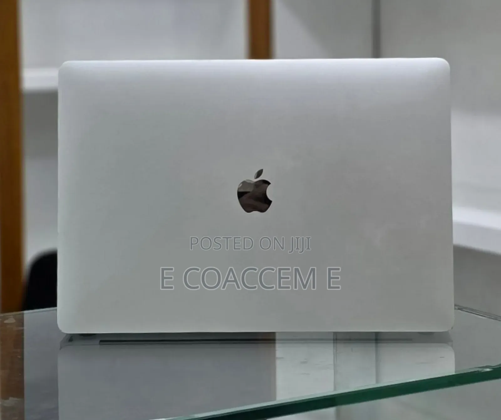 New Laptop Apple MacBook 2016 16GB Intel Core i7 SSD 256GB