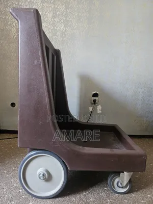 Cambro Camdolly - Cd2020hb131 (በእጅ የሚገፋ ጋሪ )