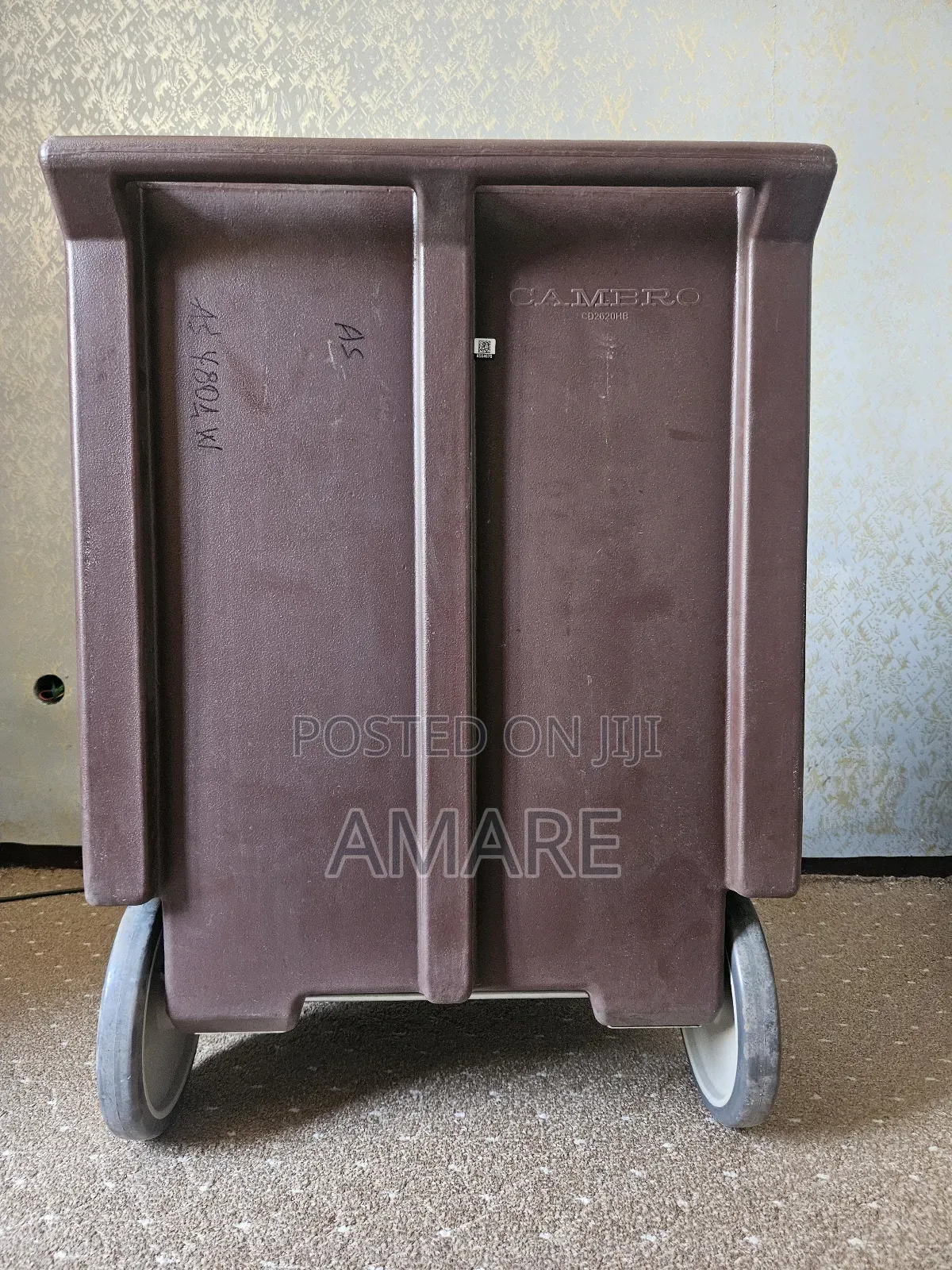Cambro Camdolly - Cd2020hb131 (በእጅ የሚገፋ ጋሪ )