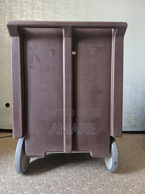Cambro Camdolly - Cd2020hb131 (በእጅ የሚገፋ ጋሪ )