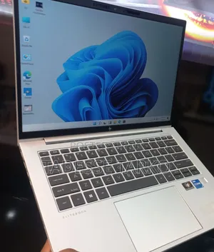 New Laptop HP EliteBook 840 G9 16GB Intel Core i5 SSD 512GB
