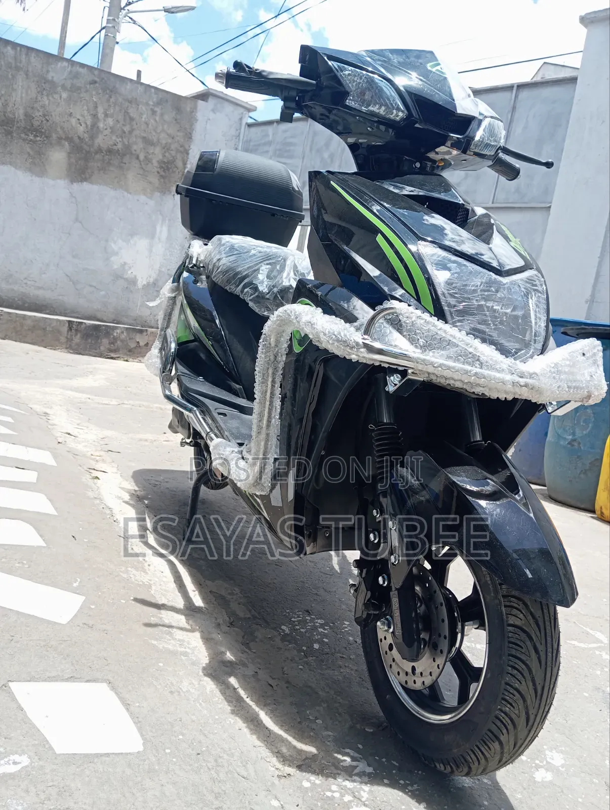 New Benelli Imperiale 400 2024 Black