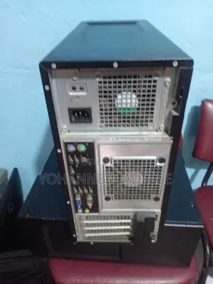Desktop Computer Dell OptiPlex 3020 4GB Intel Core i3 HDD 500GB