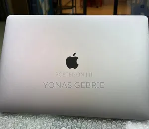 New Laptop Apple MacBook 16GB Intel Core i7 SSD 512GB