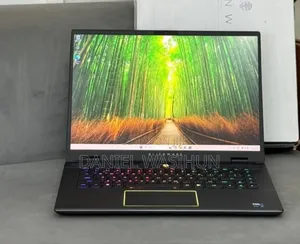 New Laptop Alienware M16 32GB Intel Core Ultra 7 SSD 1T