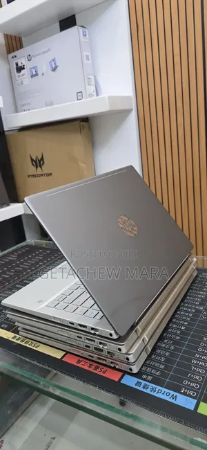 New Laptop HP Pavilion 15 8GB Intel Core i5 SSD 512GB