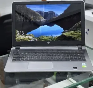 New Laptop HP Pavilion 15 8GB Intel Core i5 SSD 1T