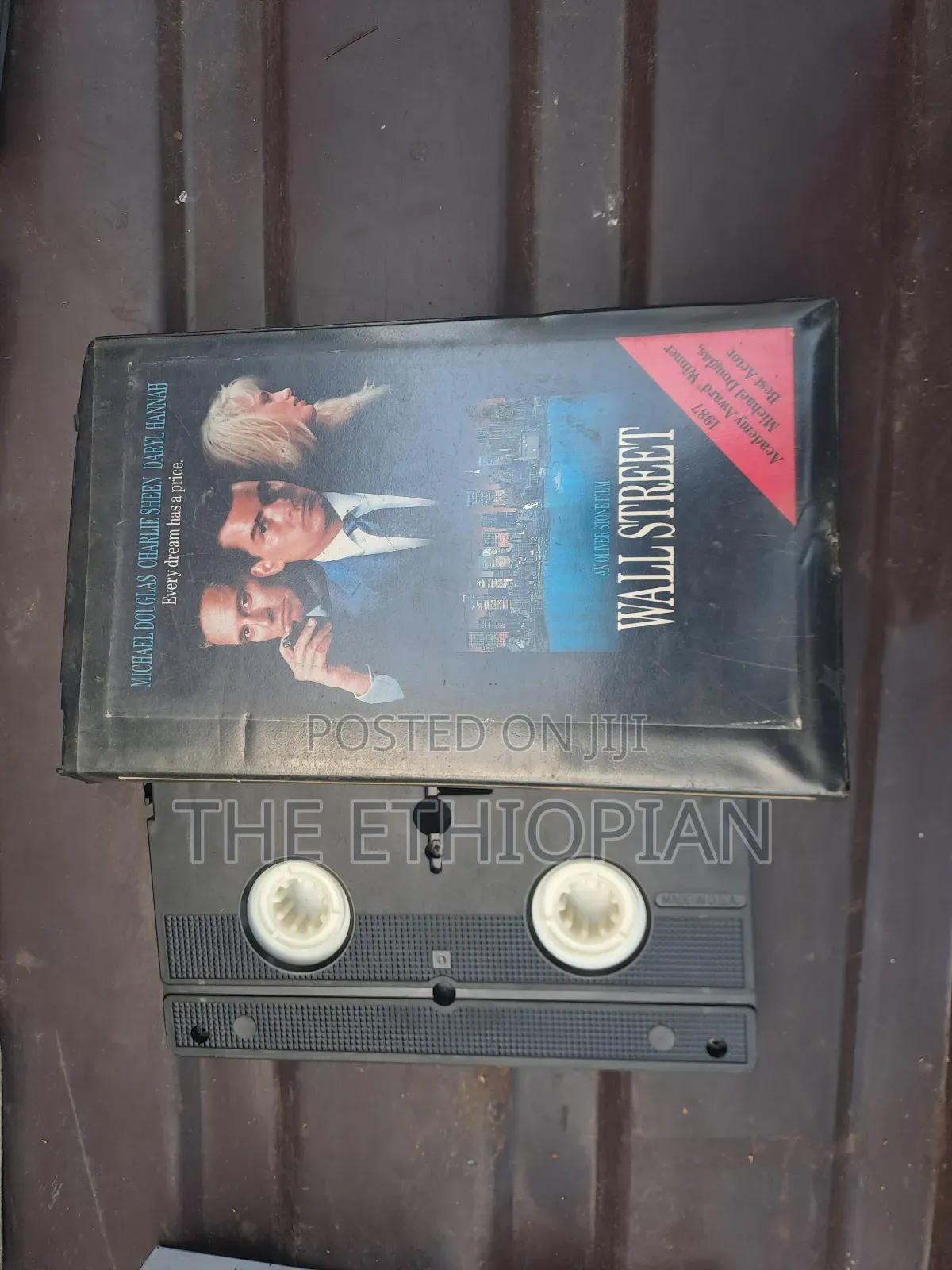 Video Cassette የዱሮ ዴክ ፊልም።