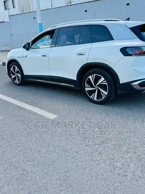 Volkswagen ID.6 2023 White