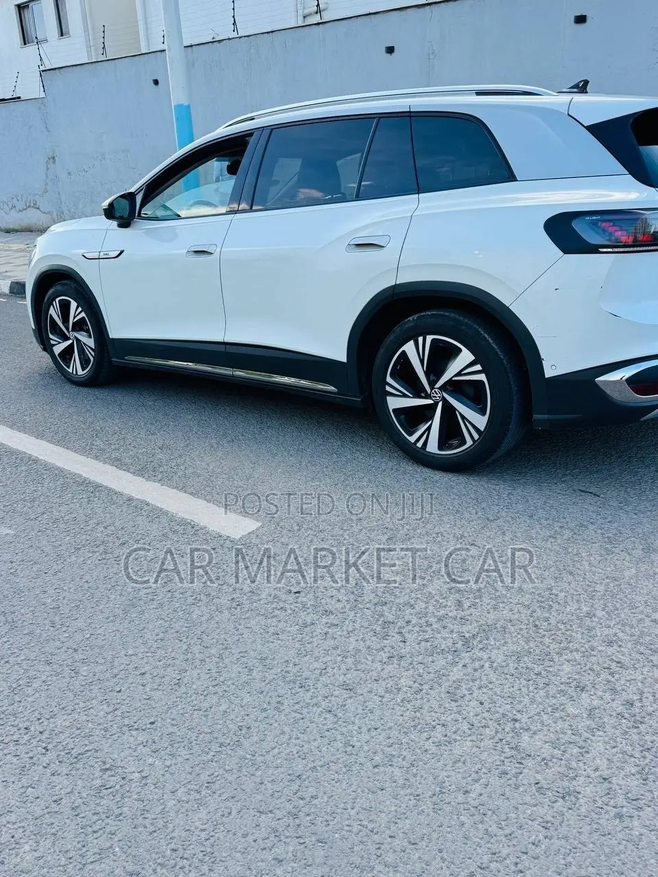 Volkswagen ID.6 2023 White
