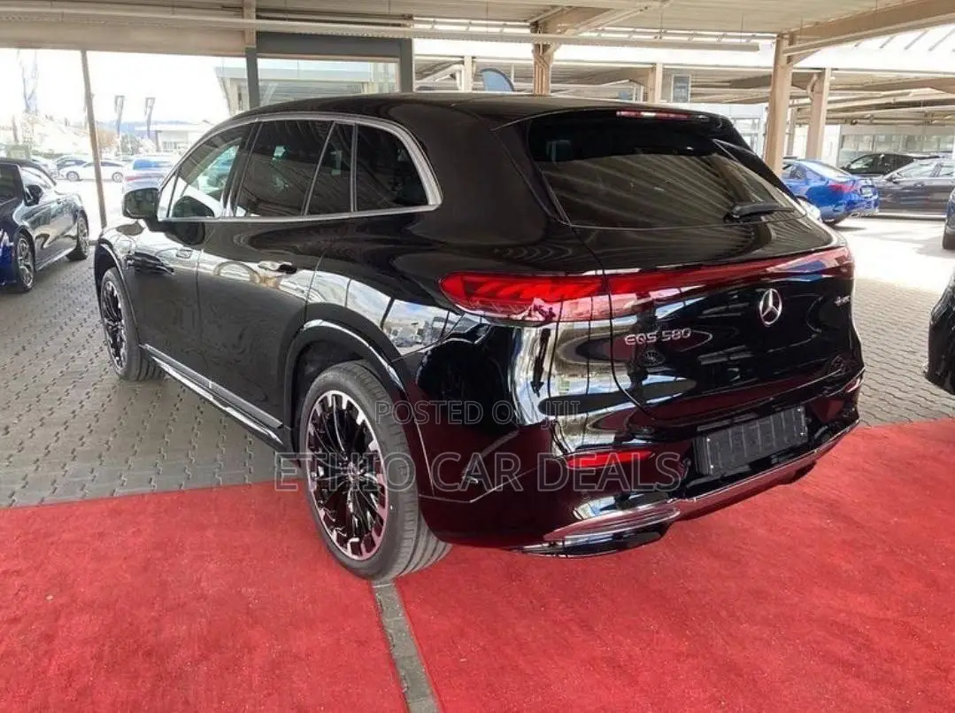 Mercedes-Benz EQS 2023 Black