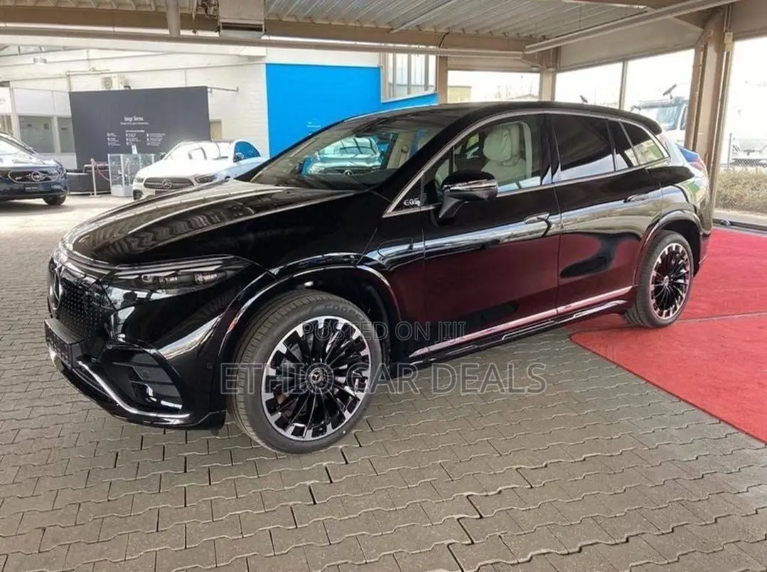 Mercedes-Benz EQS 2023 Black