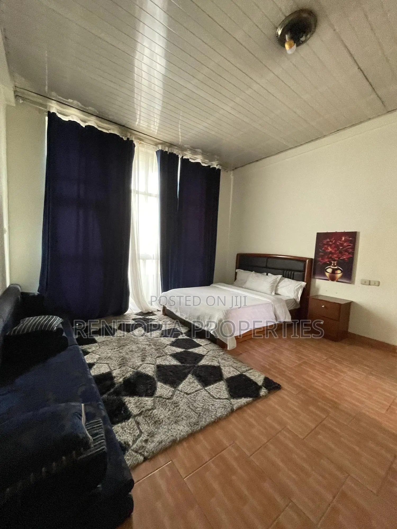 Furnished 6bdrm House in Bole for rent