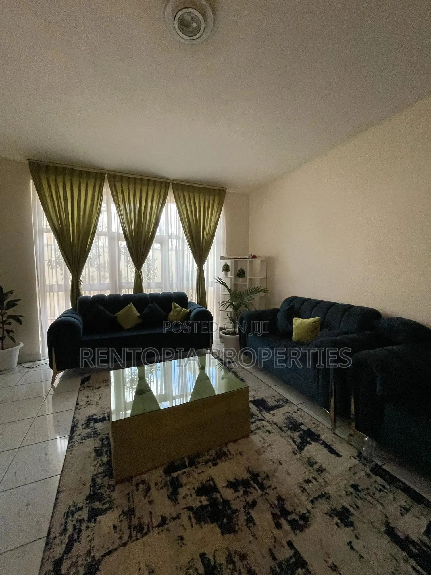Furnished 6bdrm House in Bole for rent