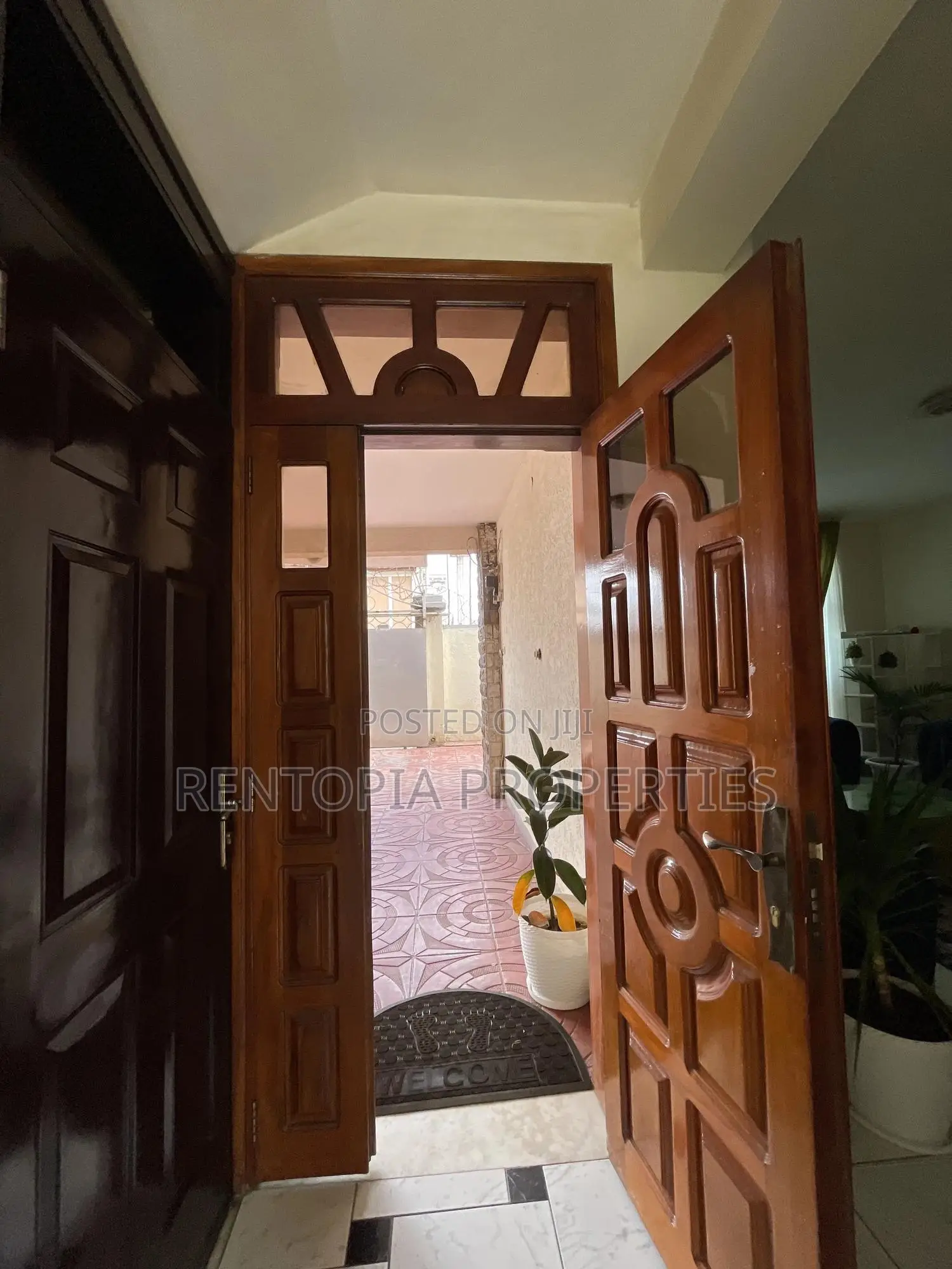 Furnished 6bdrm House in Bole for rent