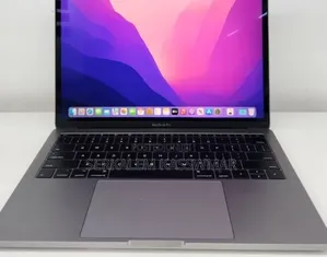 New Laptop Apple MacBook Pro 2017 8GB Intel Core i5 SSD 128GB
