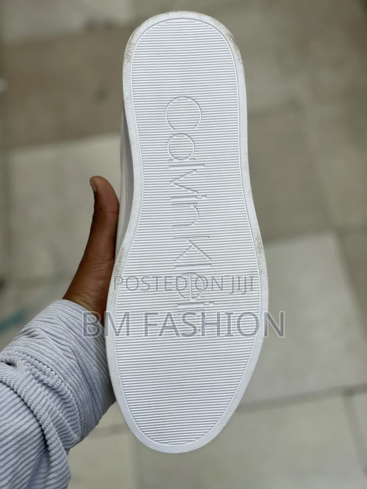 Calvin Klein Sleek White Low-Top Men's Shoes