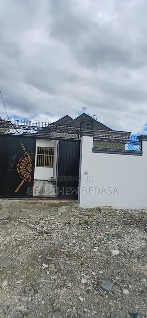 Furnished 6bdrm House in Oromia-Finfinne for sale
