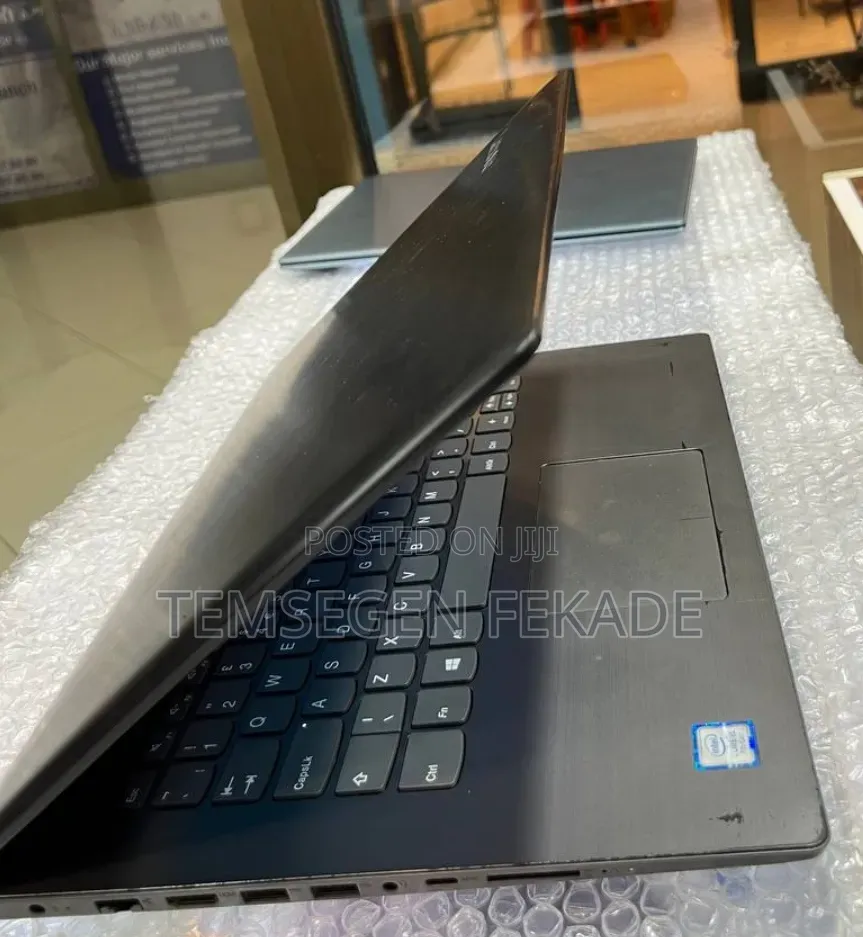 New Laptop Lenovo IdeaPad 320 4GB Intel Core i5 HDD 1T
