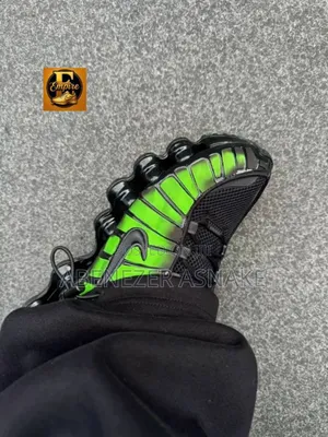 Nike Air Max Shox