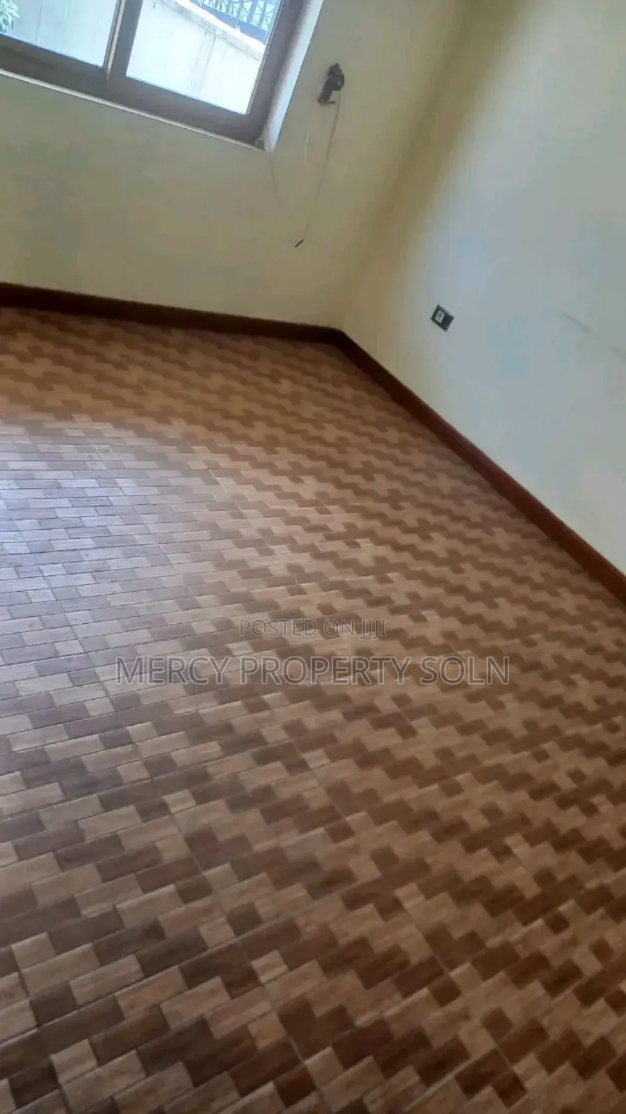 Furnished 5bdrm House in Bole for sale