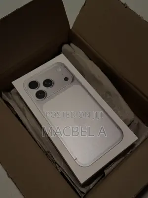 New Apple iPhone 17 Pro Max 256 GB Silver